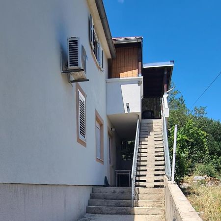 Apartament Apartman Tina Sveti Filip i Jakov Zewnętrze zdjęcie